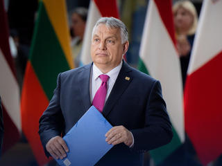Kiszámíthatóságra utazna Orbán Viktor, de most esélye sincs rá - A hét videója