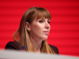 Angela Rayner brit munkáspárti miniszterelnök-helyettes a kormányzó brit Munkáspárt párt éves kongresszusán Liverpoolban 2024. szeptember 23-án, a négynapos rendezvény második napján. 