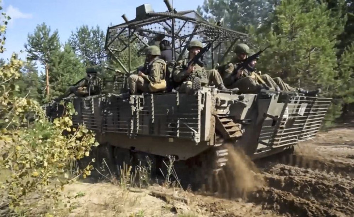 A gyakorlatozást egy magyar attasé is megnézte