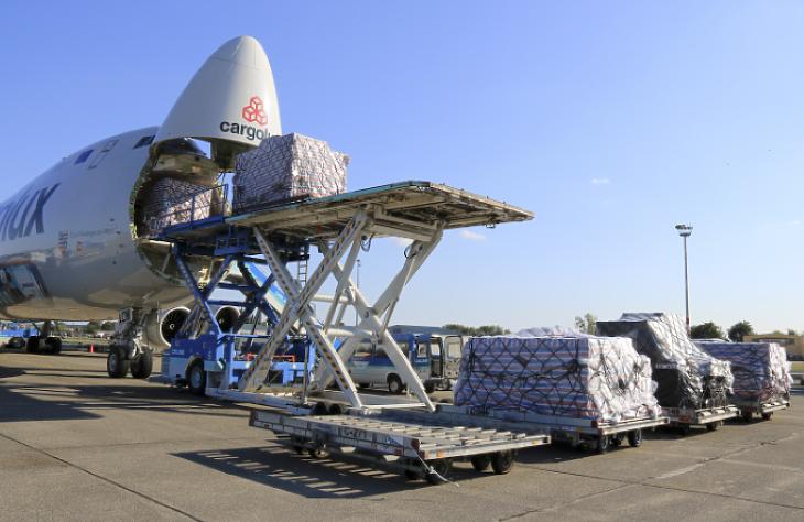 NINCS KÉSZ - HÉTFŐRE KELL Lesz 3. terminál Ferihegyen, van rá elég pénz, de több beruházást halasztani kell