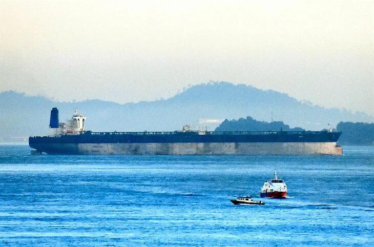 Most a franciák tartóztatták fel az orosz árnyékflotta egyik tankhajóját