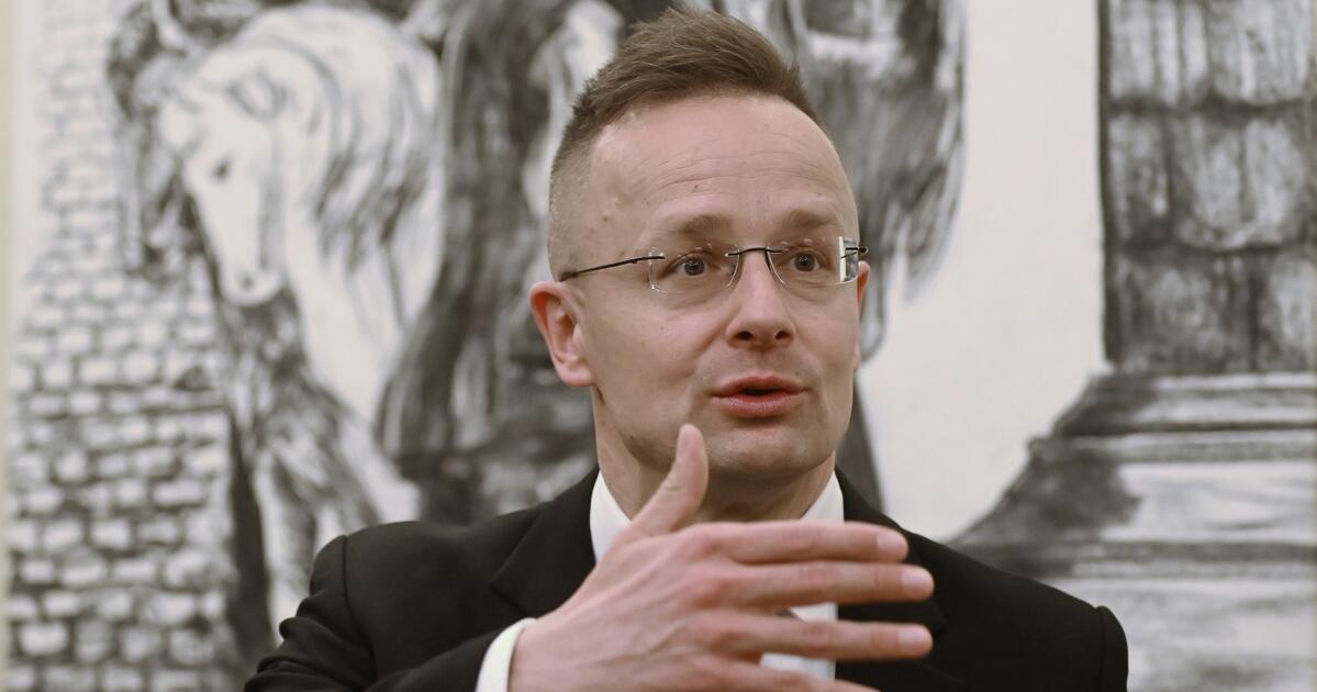 Szijjártó Péter bejelentette: kemény lépésre készül Brüsszelben a kormány Kép
