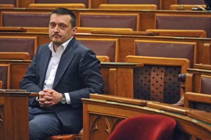 Magyar Péter hangfelvétele: Rogánék kihúzatták magukat a Schadl-Völner-iratokból?