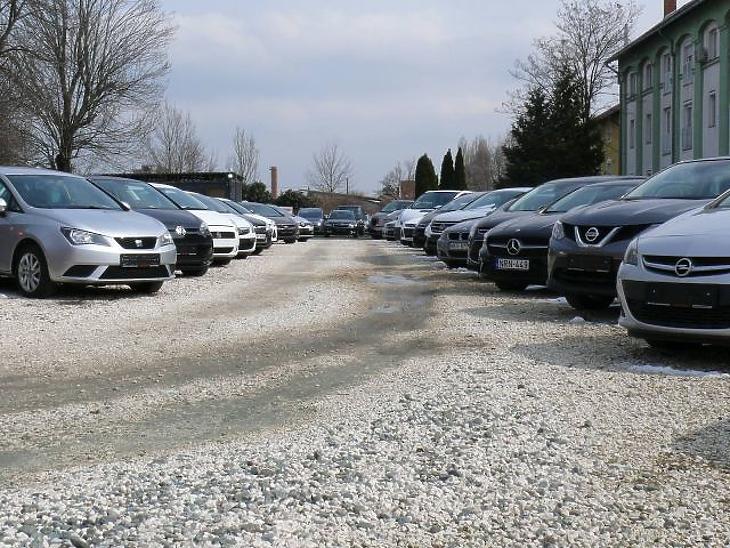 Autónepperekre csaptak le: így csaltak el rengeteg pénzt 