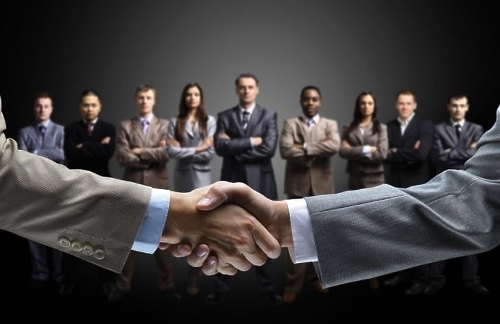 Bővül a tőzsdei kínálat: hamarosan új cég érkezik a parkettre