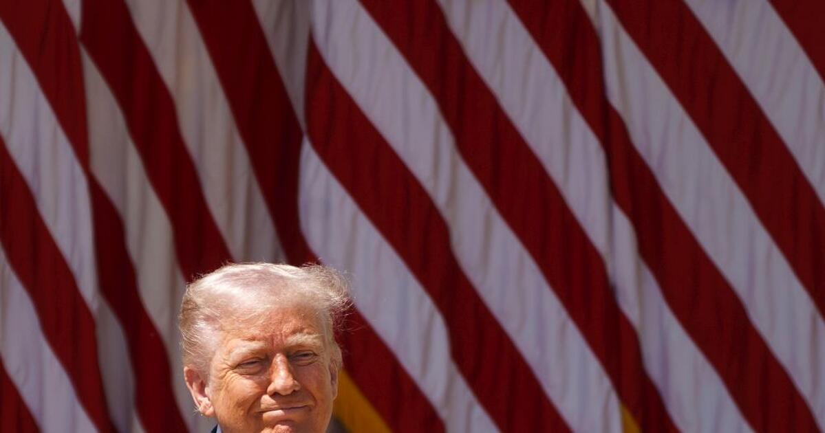 Ezekkel a kommunistákkal egyezett meg Donald Trump