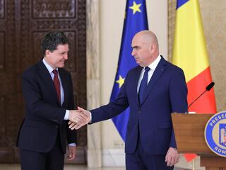 Áll a bál Romániában az elnök lépése miatt.